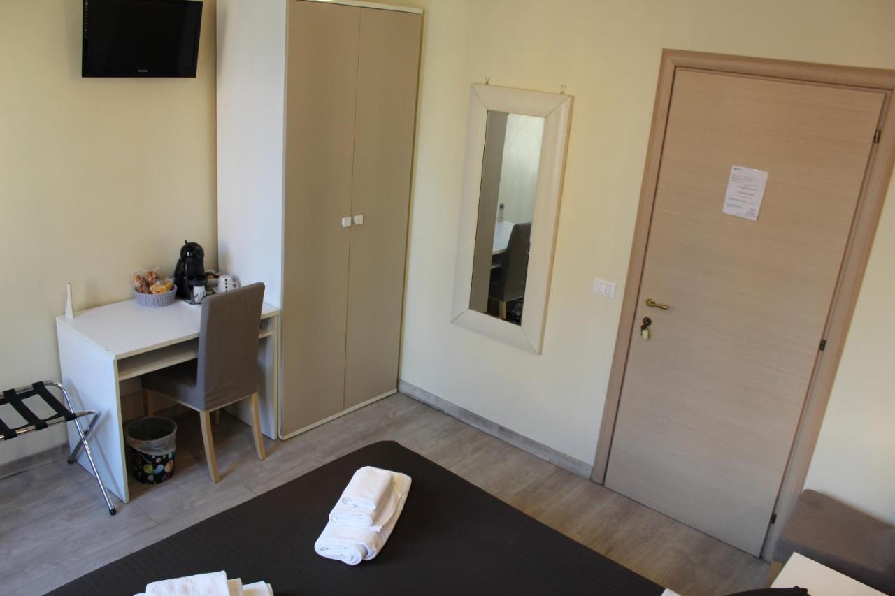 Home 57 Relais Rome Bagian luar foto